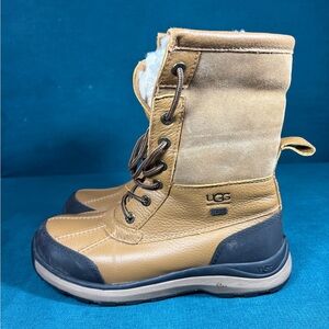 UGG Adirondack Lace Up Waterproof Winter Boots Tan Leather Shearling Women’s Siz
